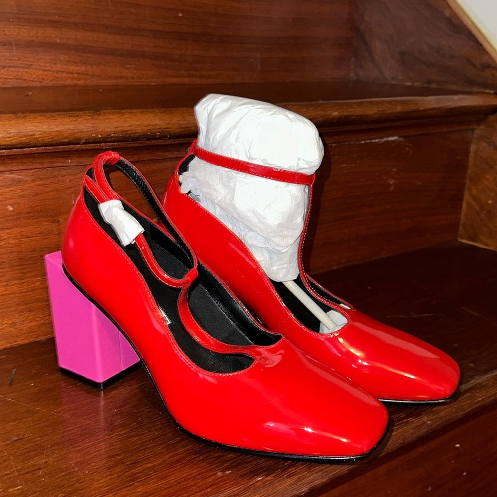 Kurt Lyle Red Patent Leather Shoes - Brandy